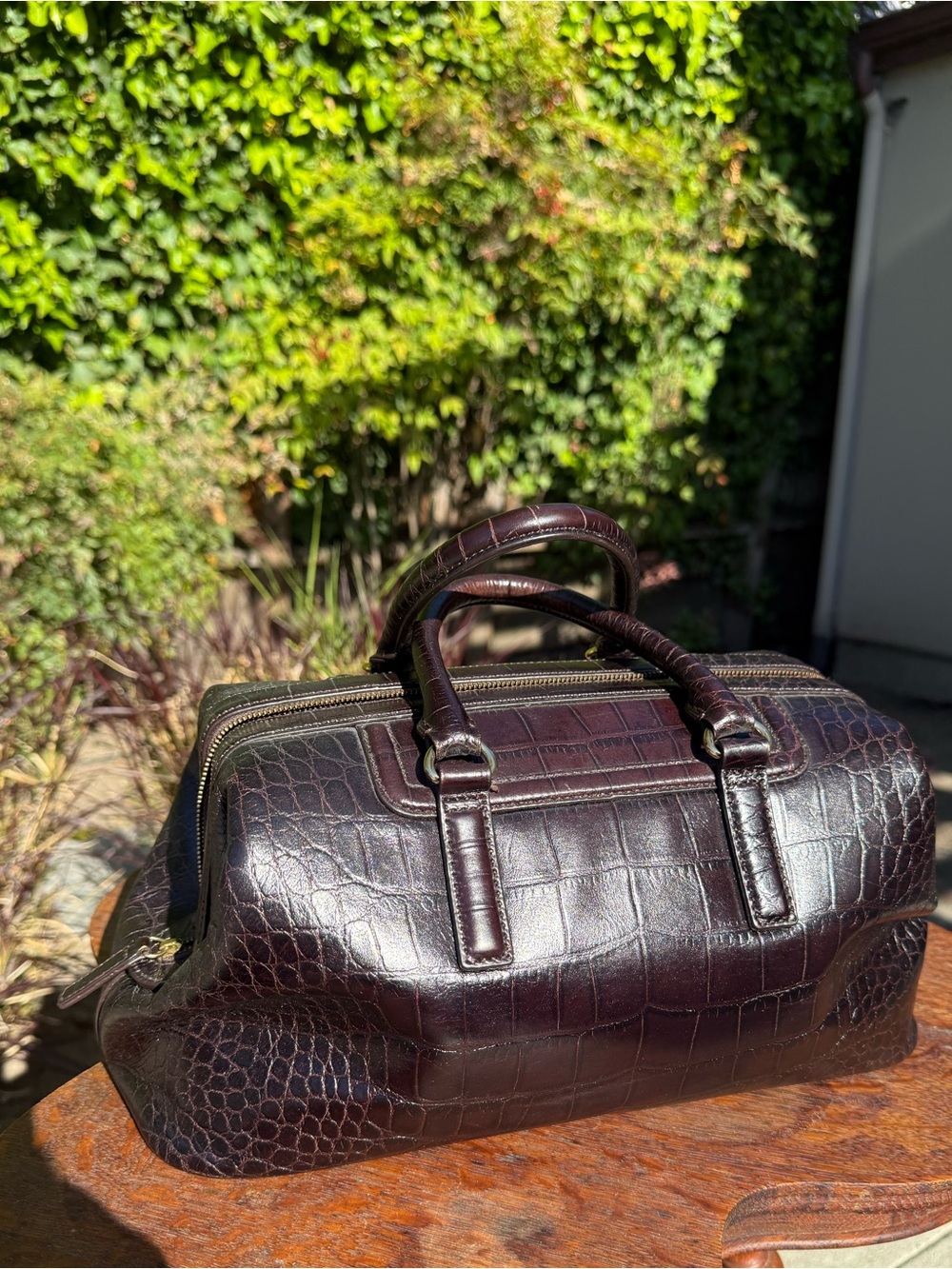 Vintage Talbots Croc-Embossed genuine Leather satchel Bag in Dark Brown